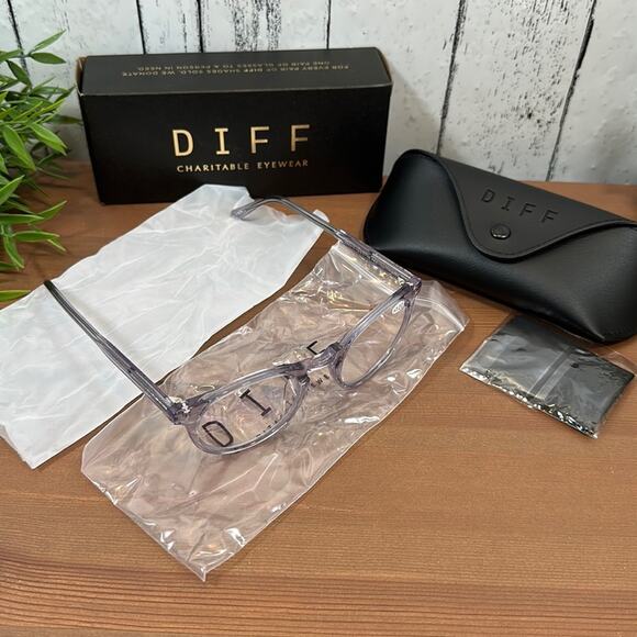 Diff Eyewear Sawyer Blue Light Readers Strength +1 Glasses main image 5